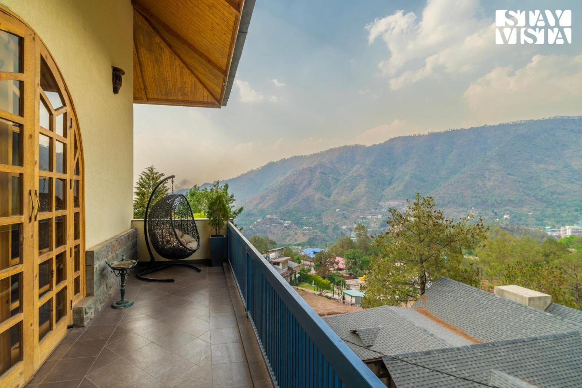 Stayvista At Sylvana Villas With Lawn, Bbq And Jacuzzi Kasauli Ngoại thất bức ảnh