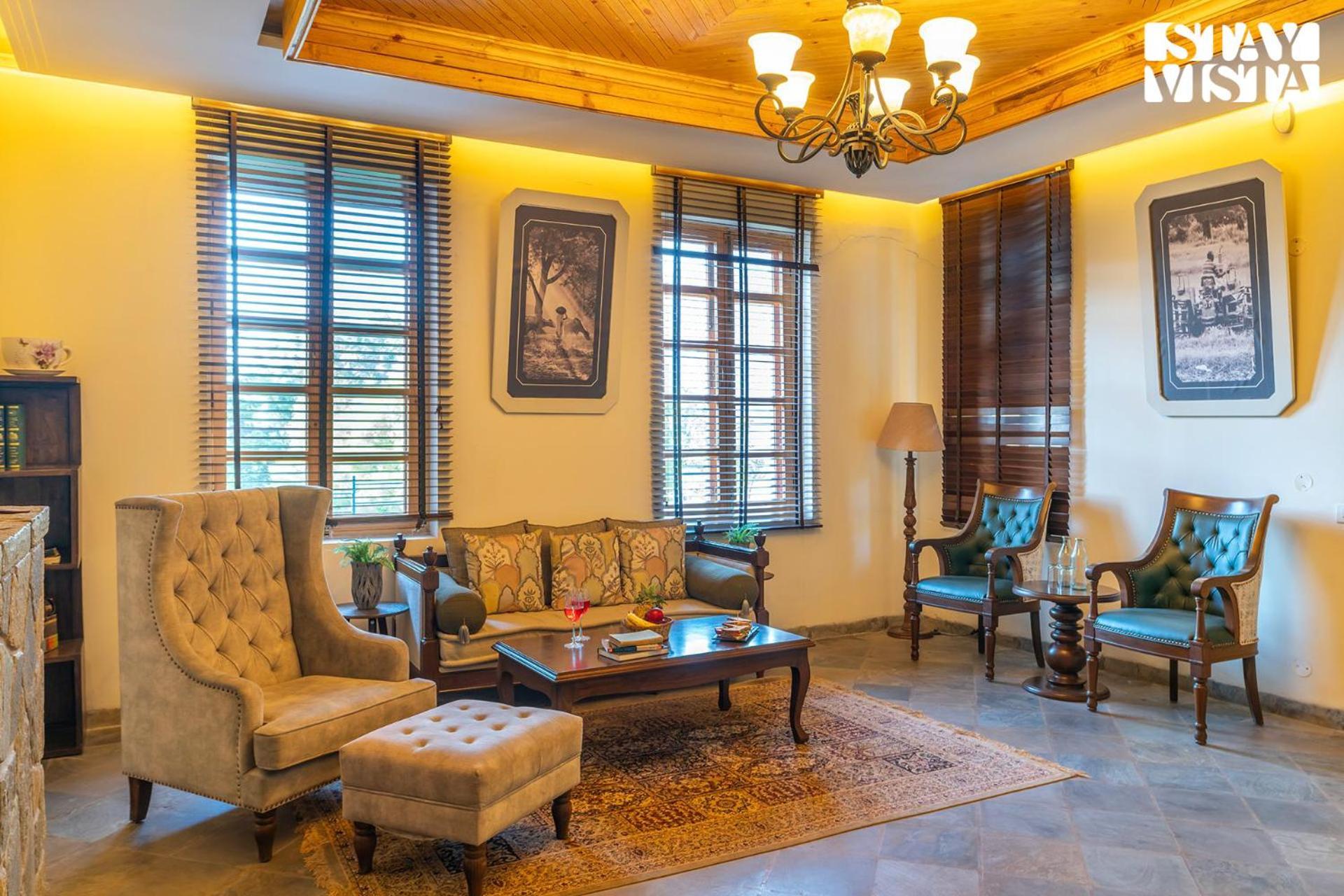 Stayvista At Sylvana Villas With Lawn, Bbq And Jacuzzi Kasauli Ngoại thất bức ảnh